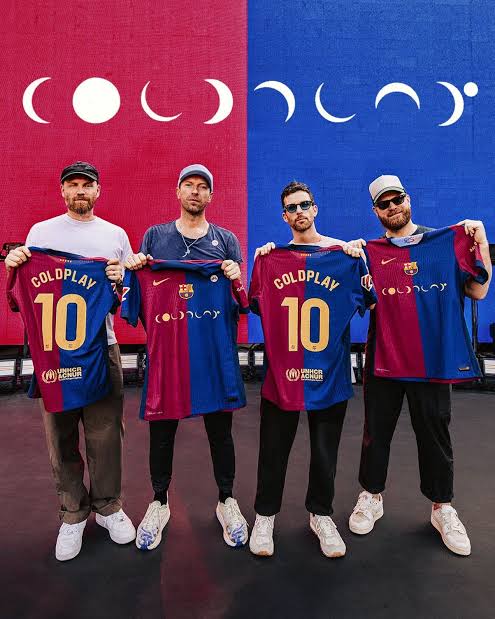 Camisa Barcelona Edição Especial Coldplay 24/25 Vermelha E Azul Masculina